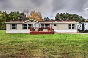 Quaint Pequot Home Less Than 1 Mi from Lake Access!, Pequot Lakes